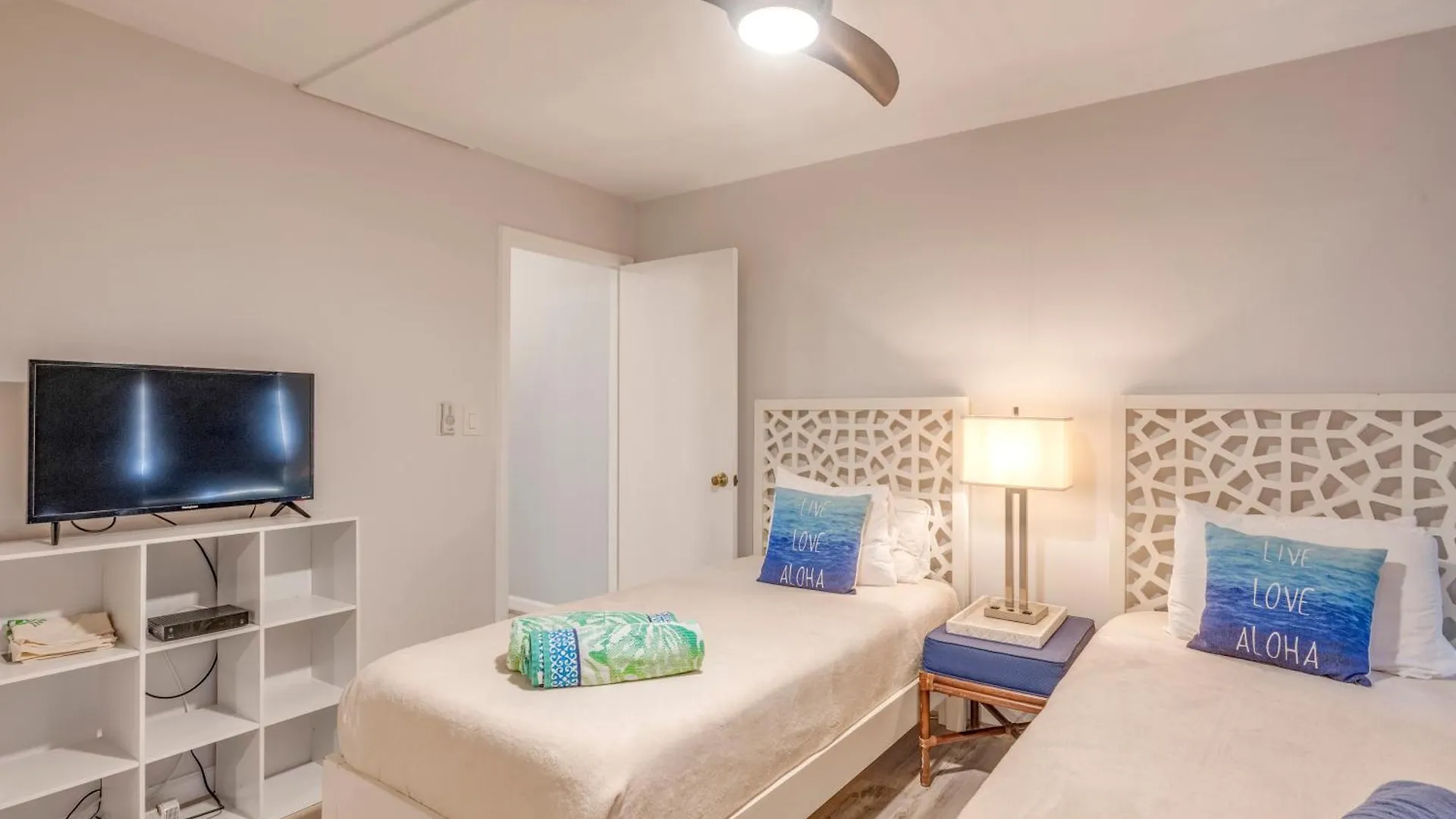 Kahana Villas E408
