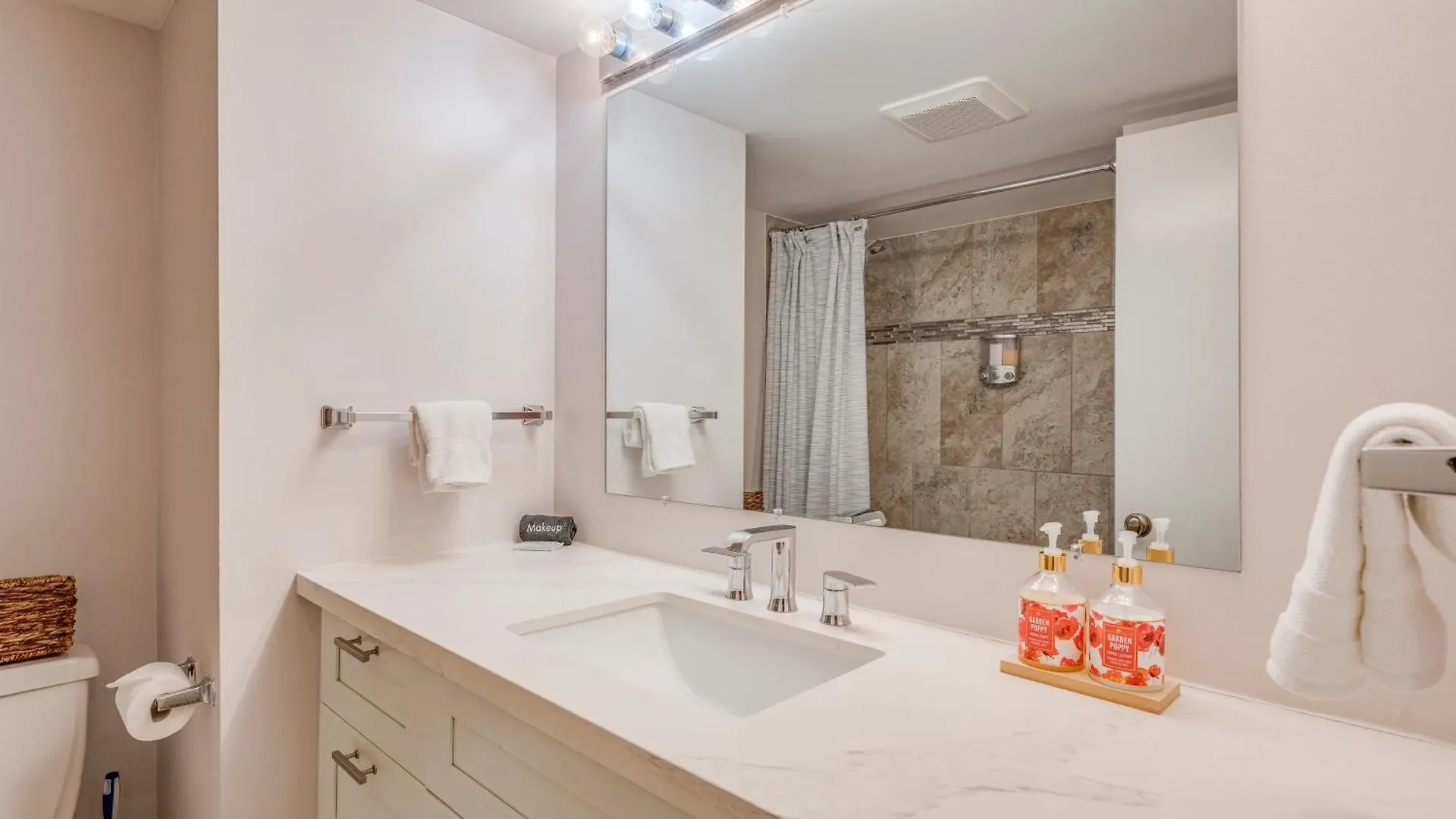 Kahana Villas E408
